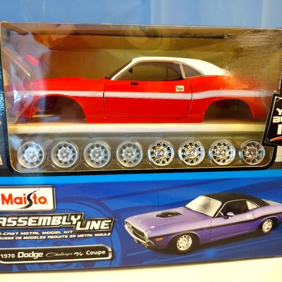 Maisto Other - Brand New Die Cast Metal Model Kit